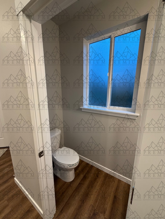 Building Photo - 1st MONTH FREE - 3 BED 2.5 BATH NEW BUILD!