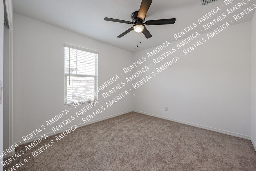 Building Photo - 3768 N 99th Dr
