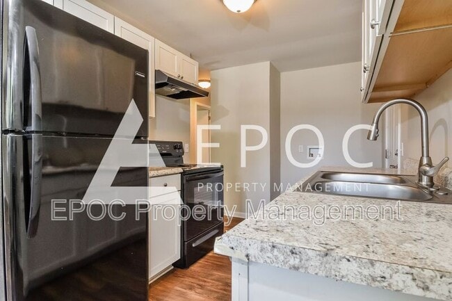 Building Photo - 1618 Brockett Ave
