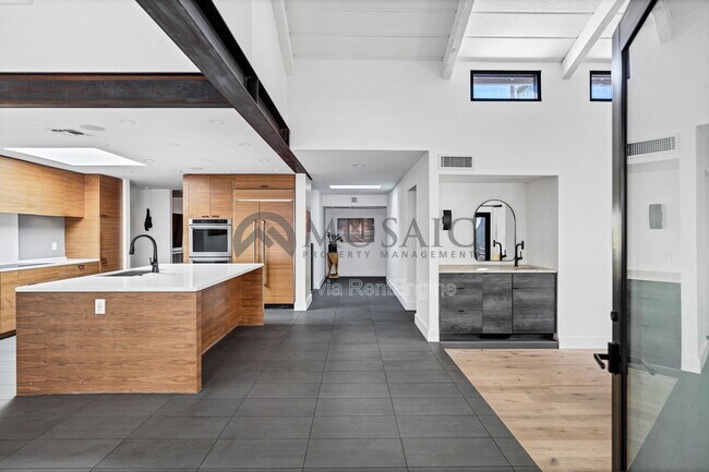 Building Photo - 8413 E Welsh Trail