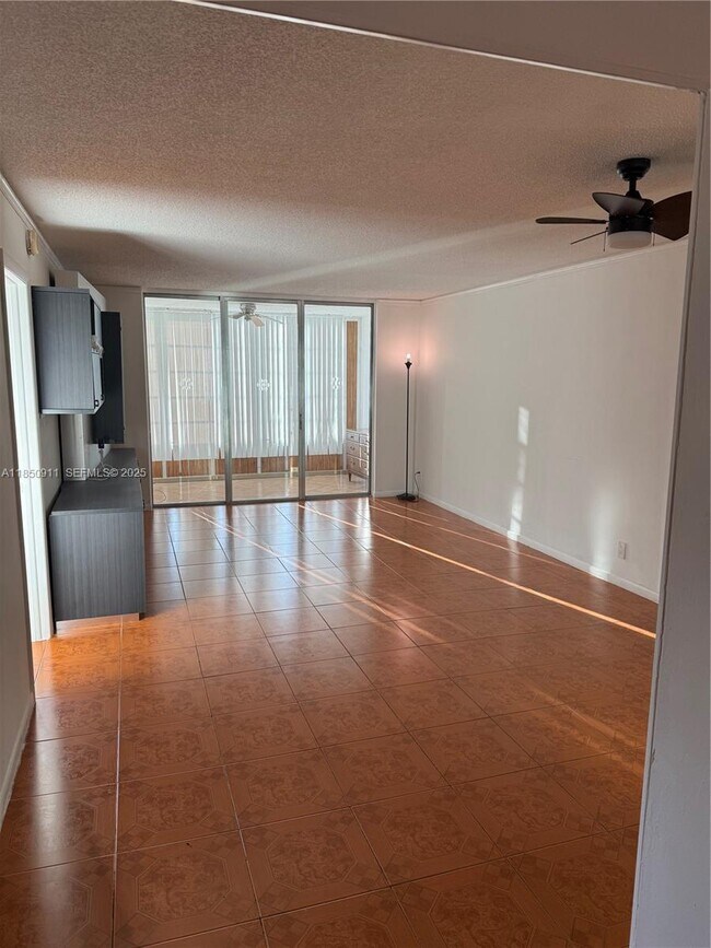 Building Photo - 3001 NW 48th Ave