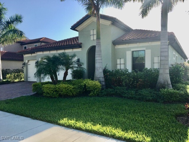 Building Photo - 1414 Mockingbird Dr