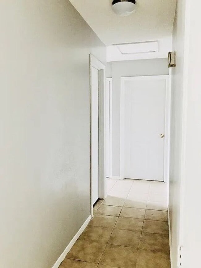 Building Photo - Ideal Home in McAllen!