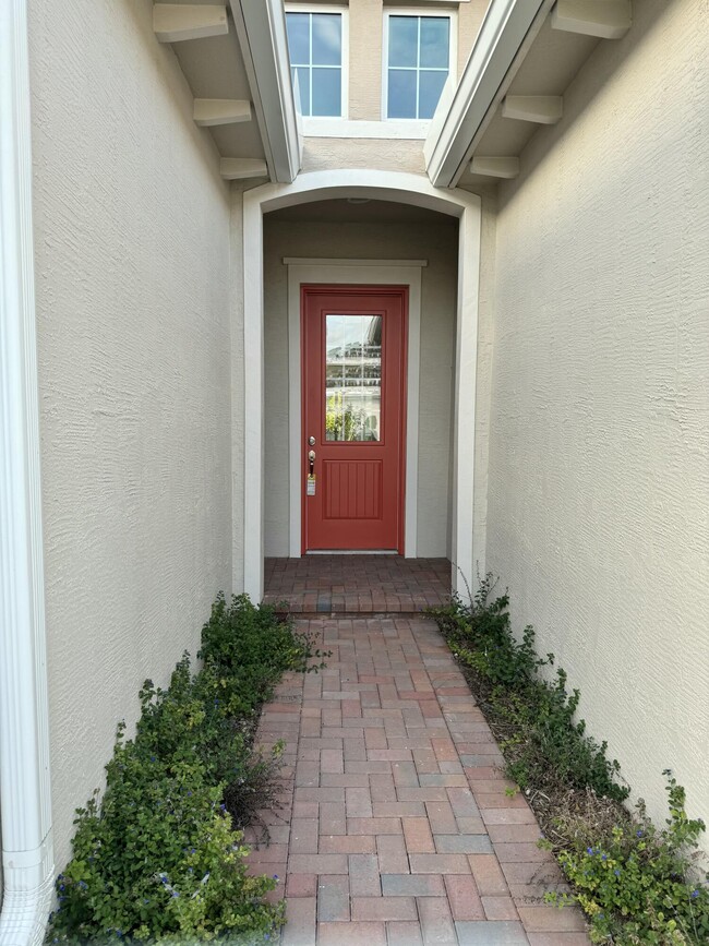 Building Photo - 15145 Goldspar Ct