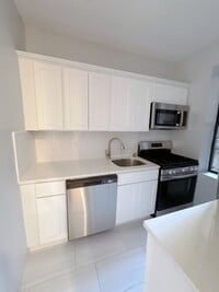 Building Photo - The Mayflower