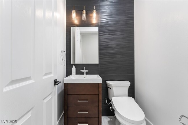 Building Photo - 72 Panorama Crest Ave