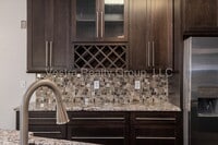 Building Photo - 9335 Amison Cir