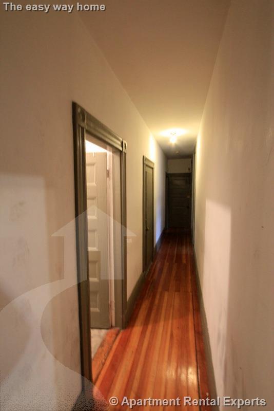 Building Photo - 147 Columbia St