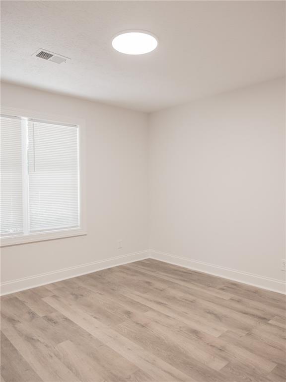 Building Photo - 147 Hunters Cove