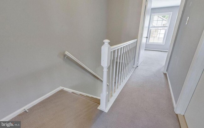 Building Photo - 2522 S Arlington Mill Dr