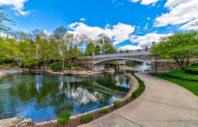 Building Photo - 12950 Meadow View Ct