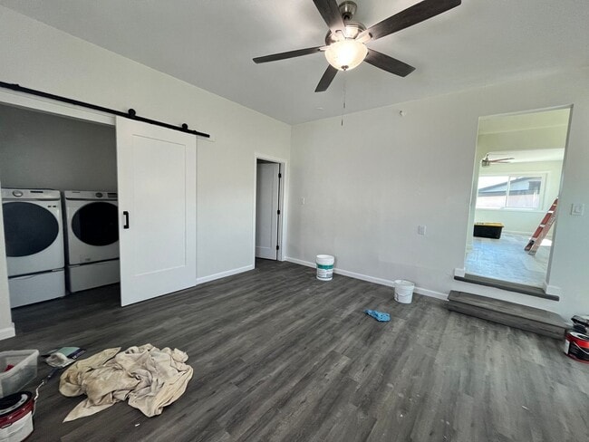 Building Photo - Fully renovated 4 bedroom 3 bathroom in National City!