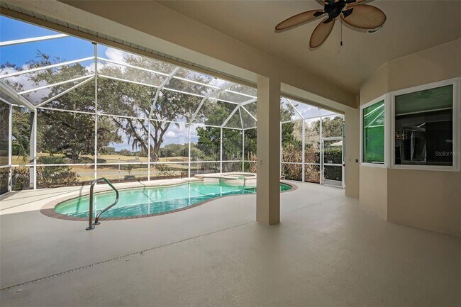 Building Photo - 34539 Merion Ct