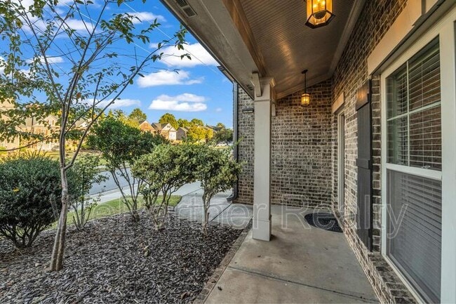 Building Photo - 7067 Walham Grove