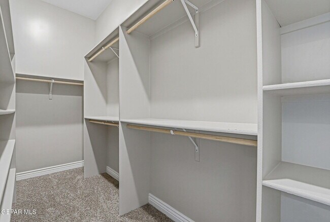 Building Photo - 7430 Sidewinder Bnd