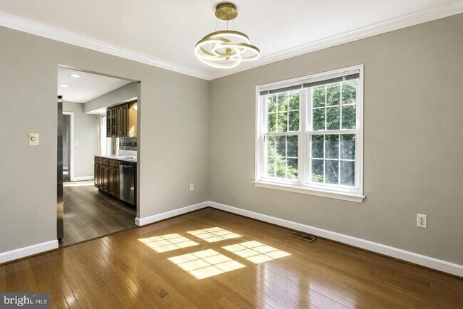 Building Photo - 15025 Timberlake Dr