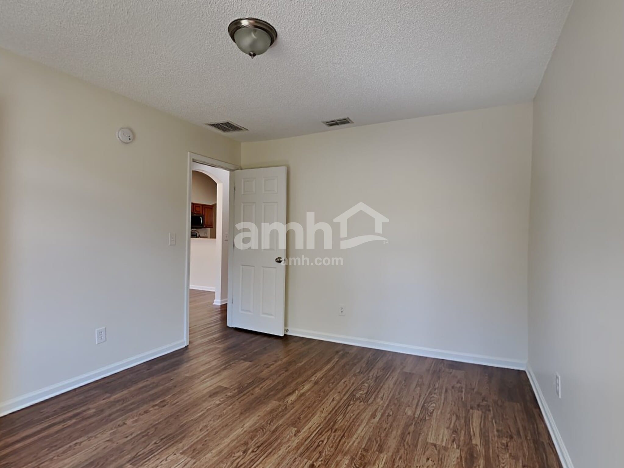 Building Photo - 3646 Arava Dr