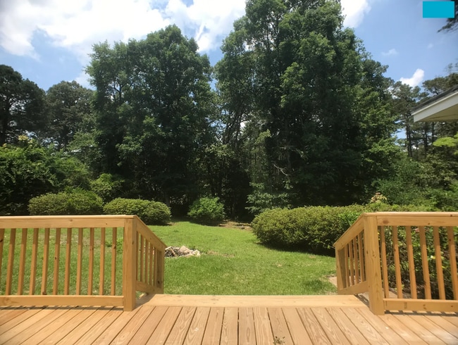 Building Photo - Newly renovated 3BR, 3.5 Bath Ranch with basement