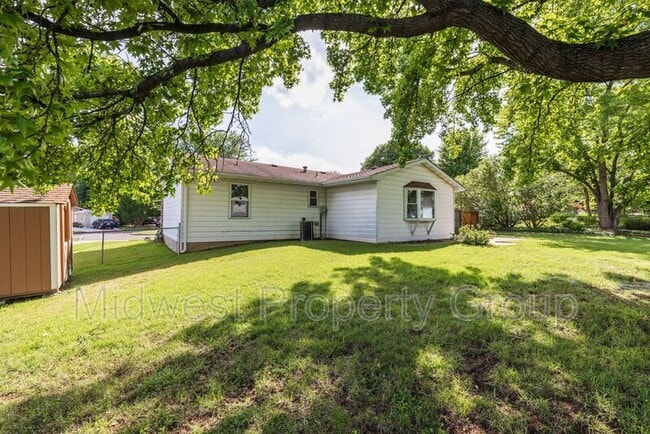 Building Photo - 2461 Spikewood Ct