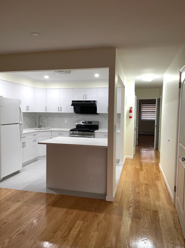 Building Photo - 43-22 213th St