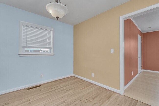 Building Photo - 2484 Jasper Ct