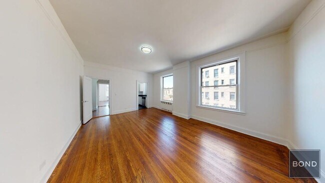 Primary Photo - 120 W 86th St