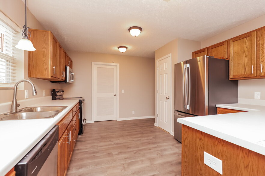 Building Photo - 2306 Leighton Way