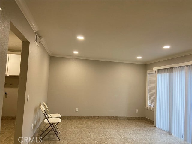 Building Photo - 51 Silverwood Ln