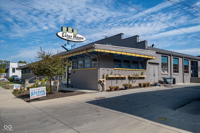 Building Photo - 5348 Winthrop Ave