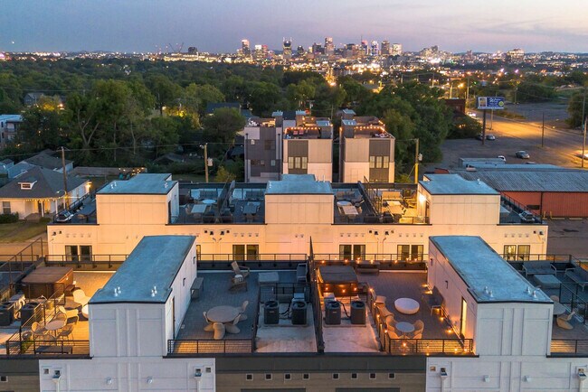 Building Photo - 89 Lucile St