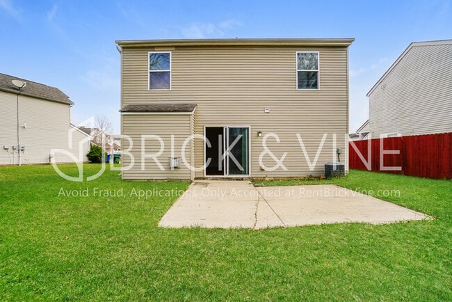 Building Photo - 3107 Gallant Dr