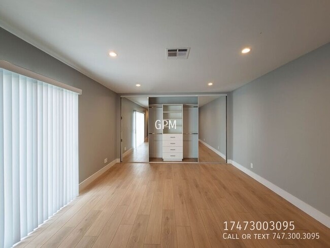 Building Photo - 6454 Gentry Ave