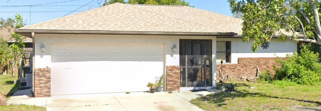 Primary Photo - 3 Bed / 2 Bath Home in Venice - Rent with ...