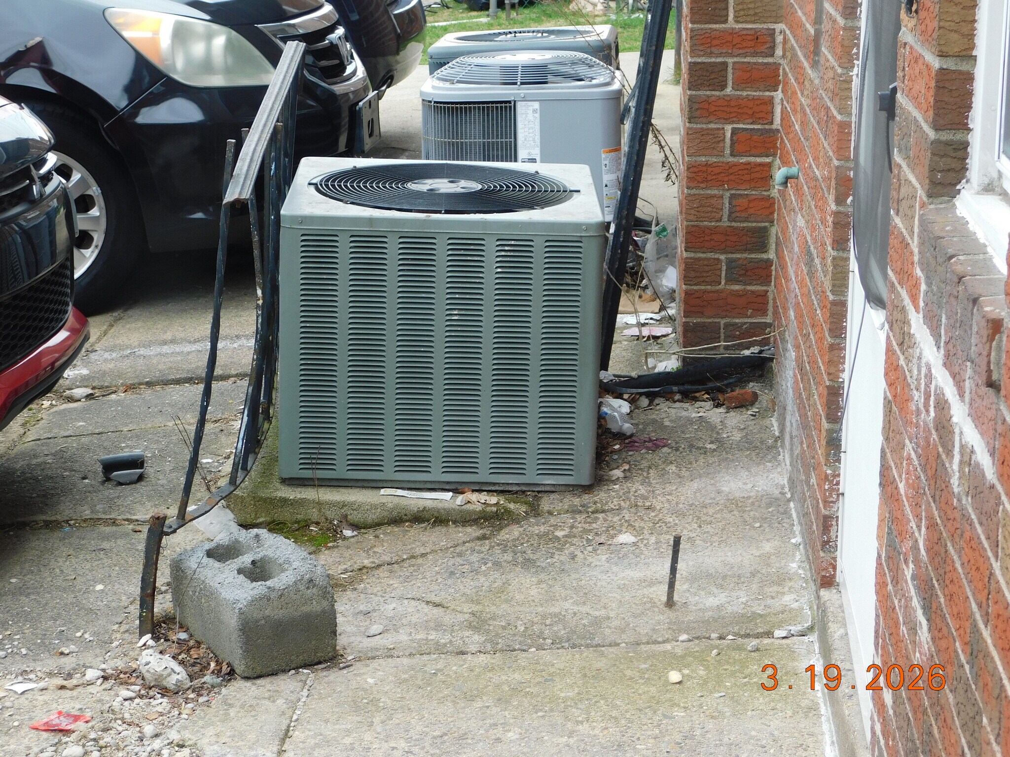 Building Photo - 2165 Benson St