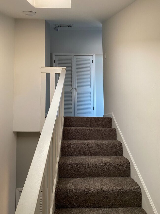 Building Photo - 97 Pius St