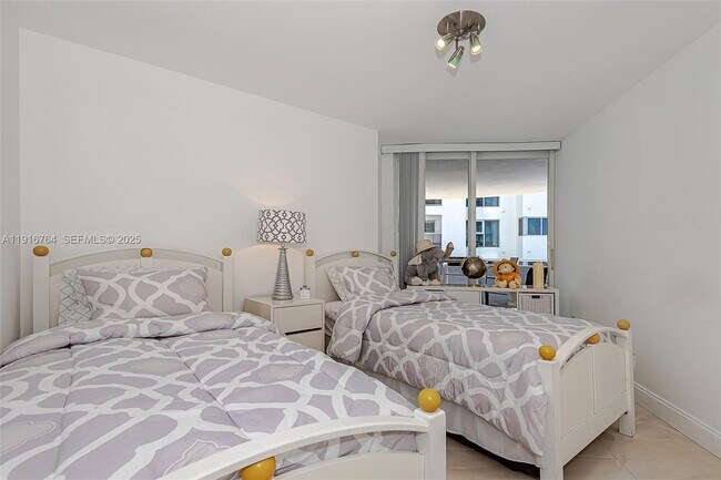 Building Photo - 6301 Collins Ave