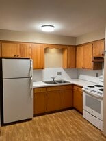 Building Photo - 1325 Fair Street