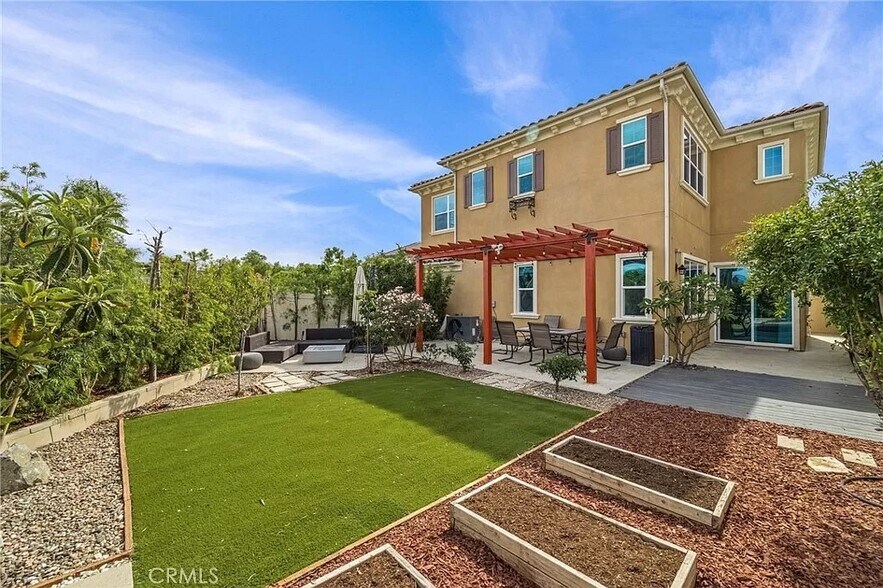 Primary Photo - 5202 Arlington Dr