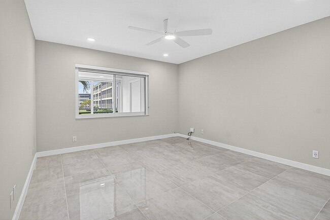 Building Photo - 3351 Spanish Trail