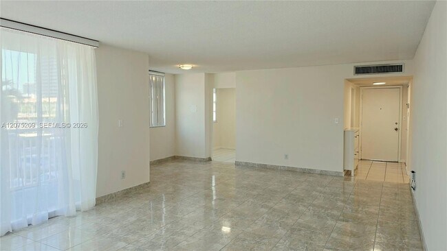 Building Photo - 1849 S Ocean Dr
