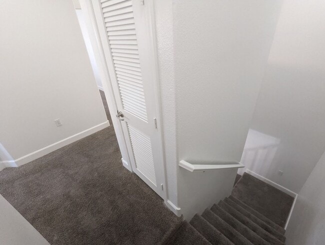 Building Photo - 9303 Gilcrease Ave