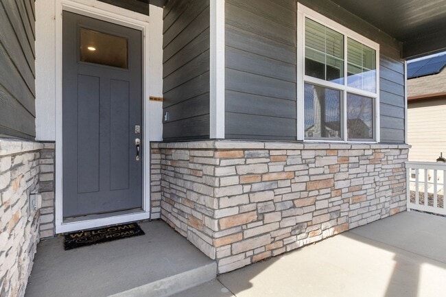 Building Photo - Modern 4-Bedroom Ranch Home with Mountain Views and 3-Car Garage