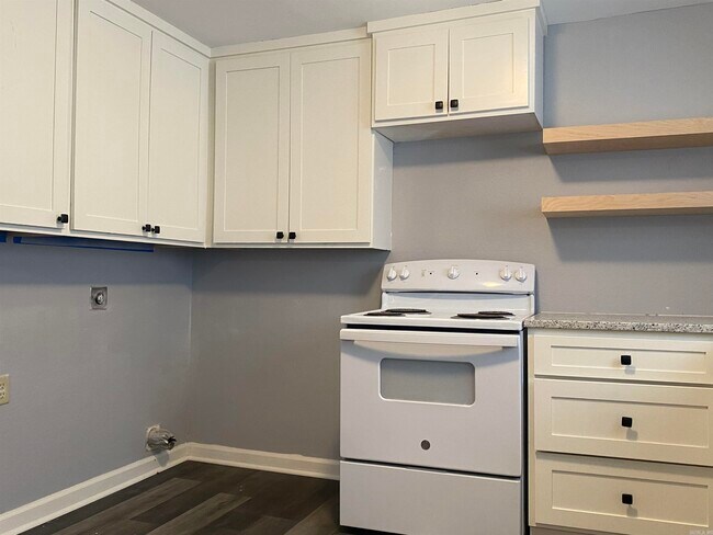 Building Photo - 8224 W 37th St