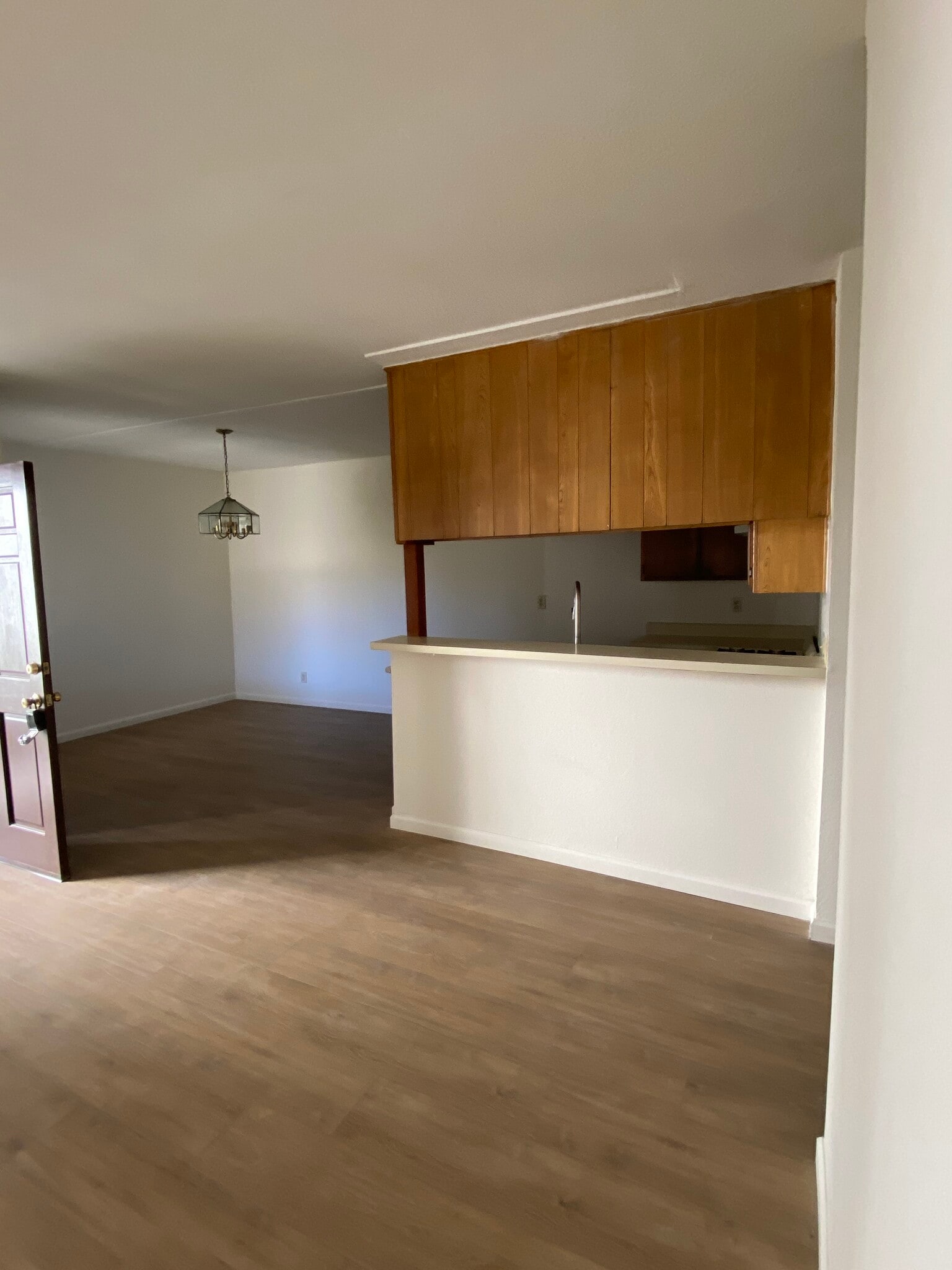 Kitchen/Dining Room - 4045 W 182nd St