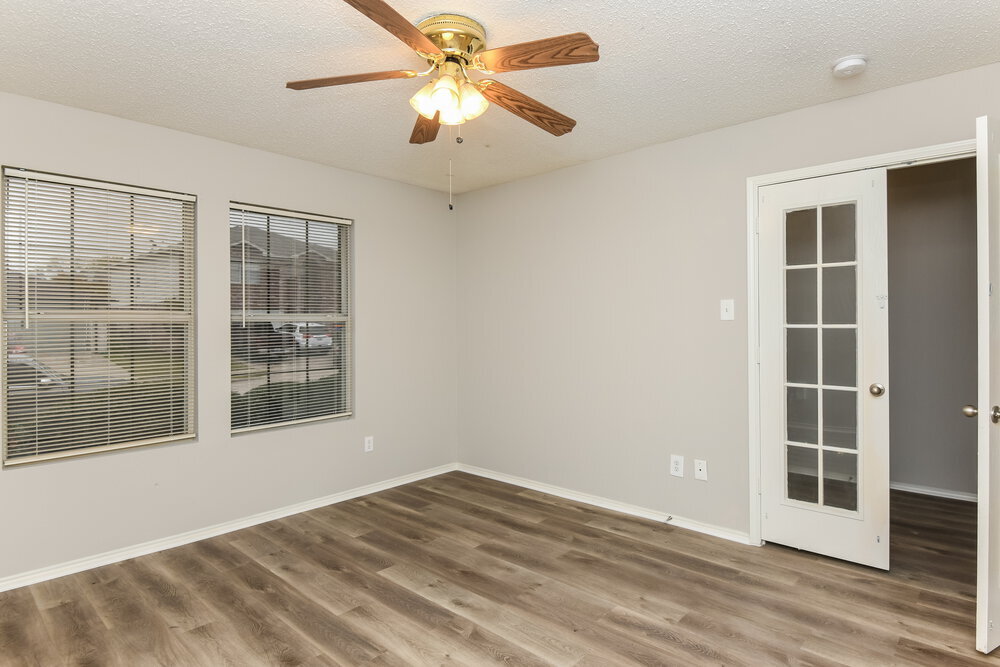 Building Photo - 8776 Polo Dr