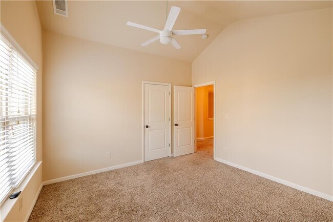 Building Photo - 2385 Morgan Farm Dr