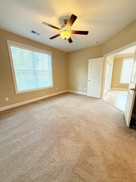 Building Photo - 144 Puffin Dr