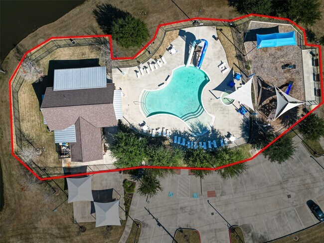 Building Photo - 11019 Bergamo Dr