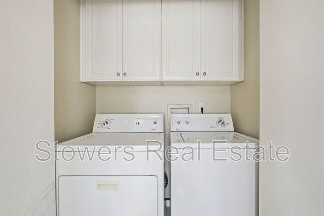 Building Photo - 7102 Cross Creek Cir