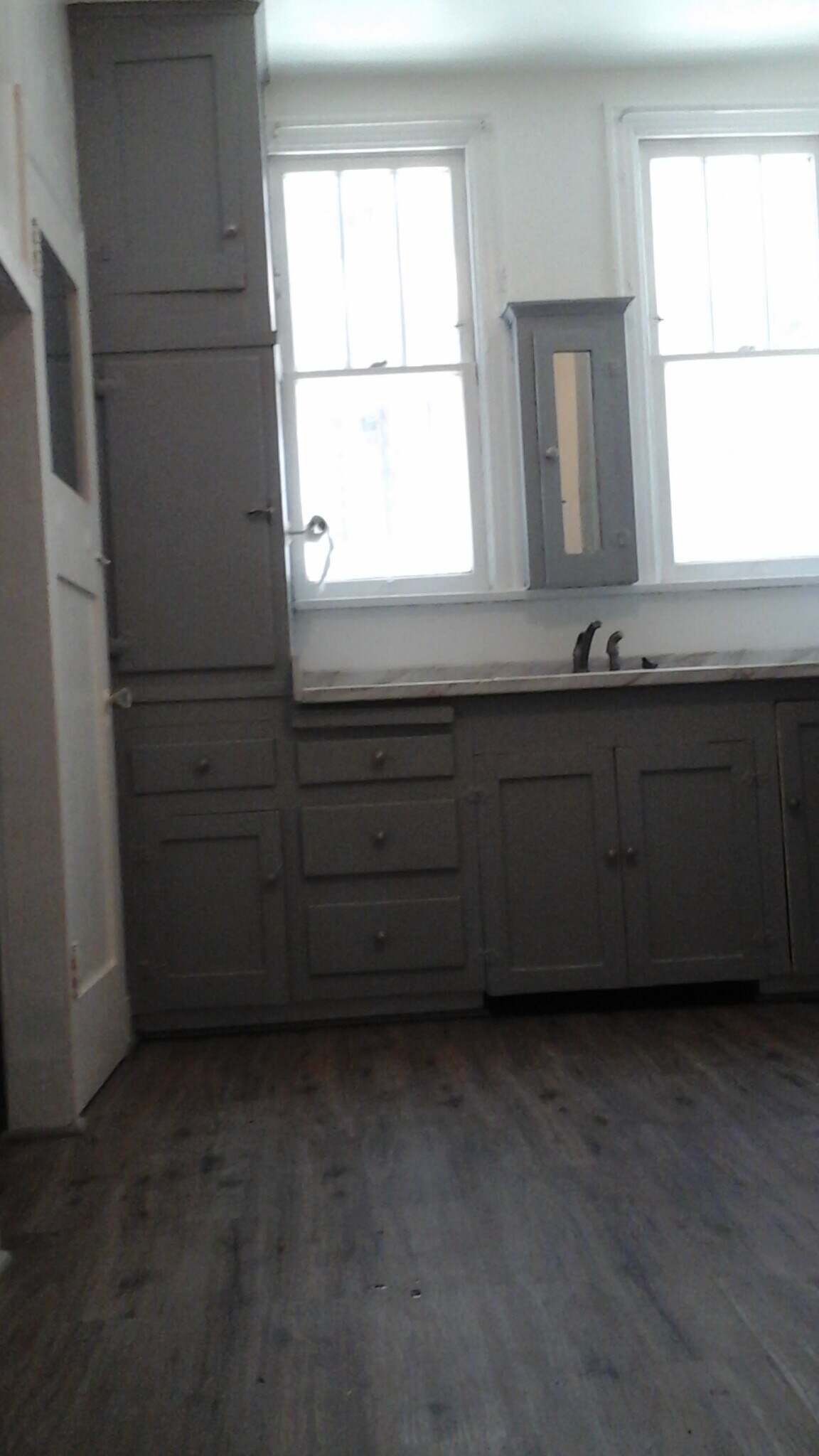 KITCHEN - 427 N Genesee Ave